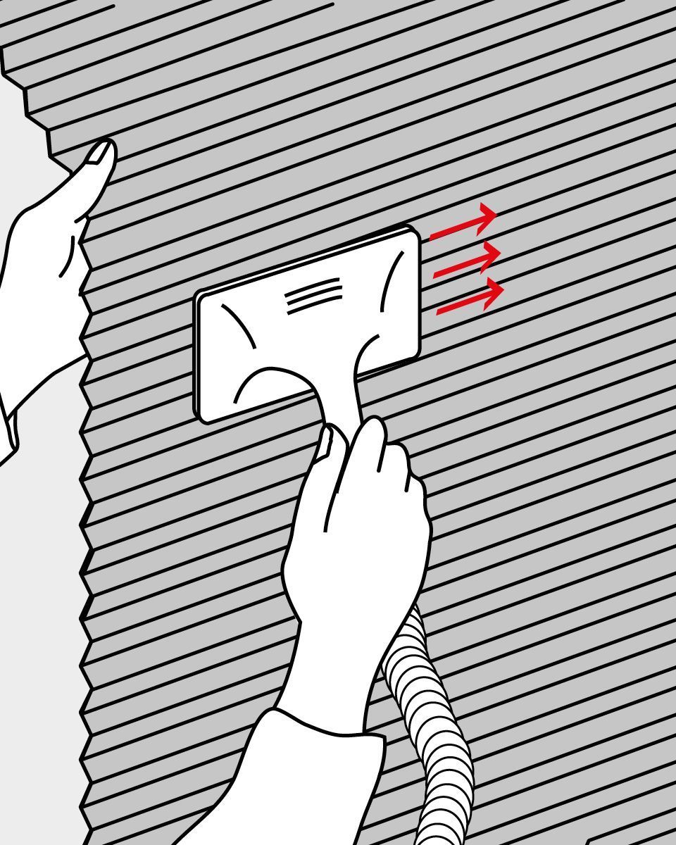 Plissee reinigen mit dem Staubsauger