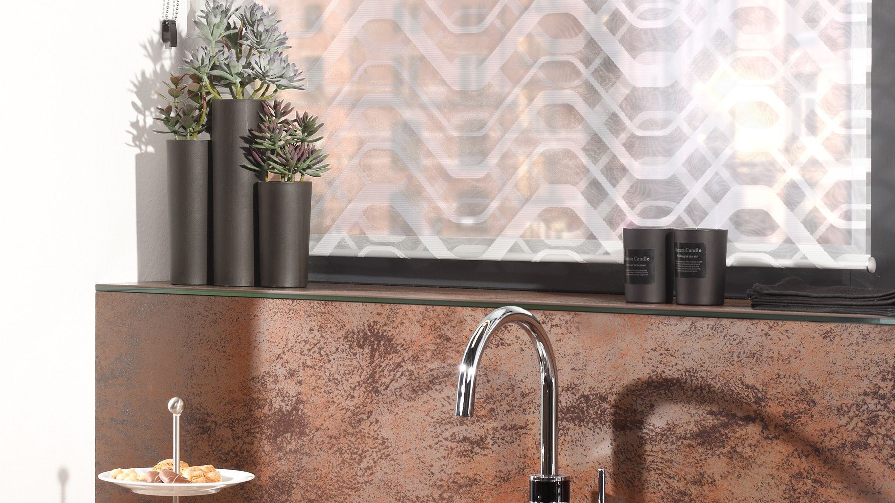 Transparentes Teba Rollo im Badezimmer